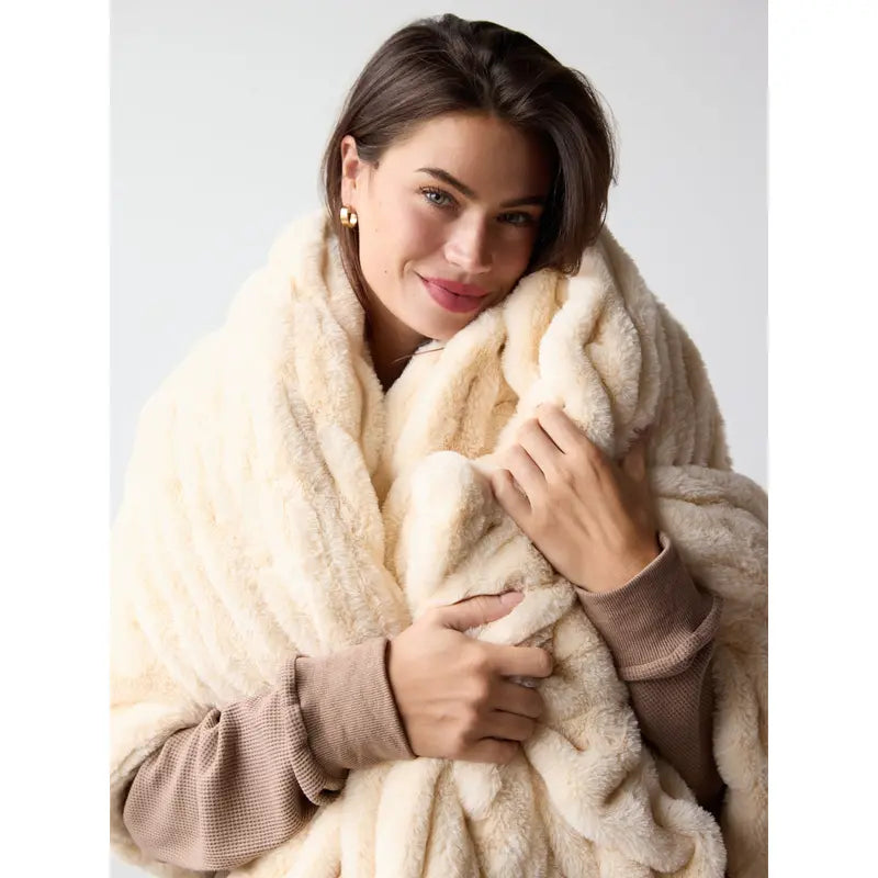 Comfrt | The Dreamer Blanket | Oversized, Cozy, Soft Warm Throw